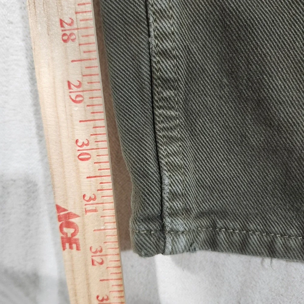 Vintage Levis SilverTab Loose Olive Green Jeans Made in USA 31x32 501-0596